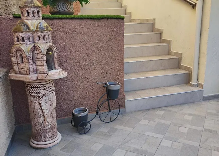 Grand View 帕纳基雅